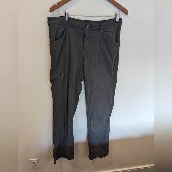 Patagonia dark grey hiking pants Size 10 - Picture 1 of 3